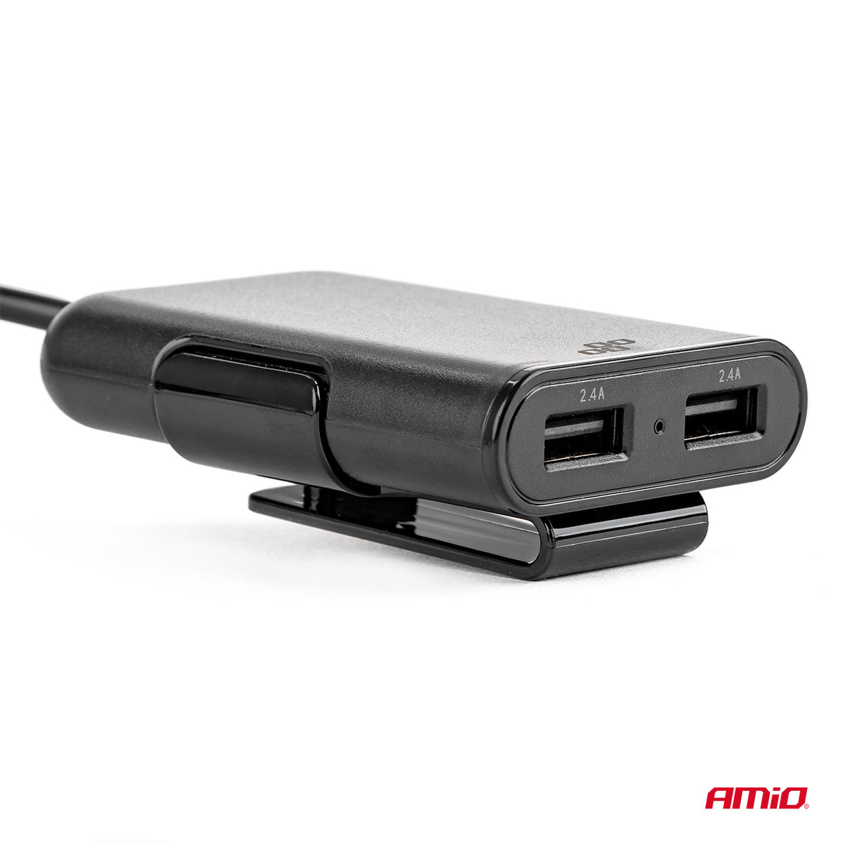Etu-takapenkkisovitin 4 USB-jatkojohdolla