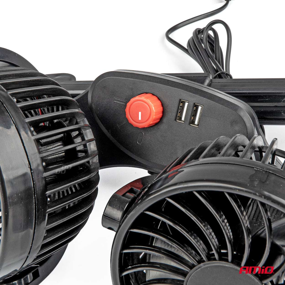 Auton tuuletin niskatukeen USB-laturilla 2x4" 12 V