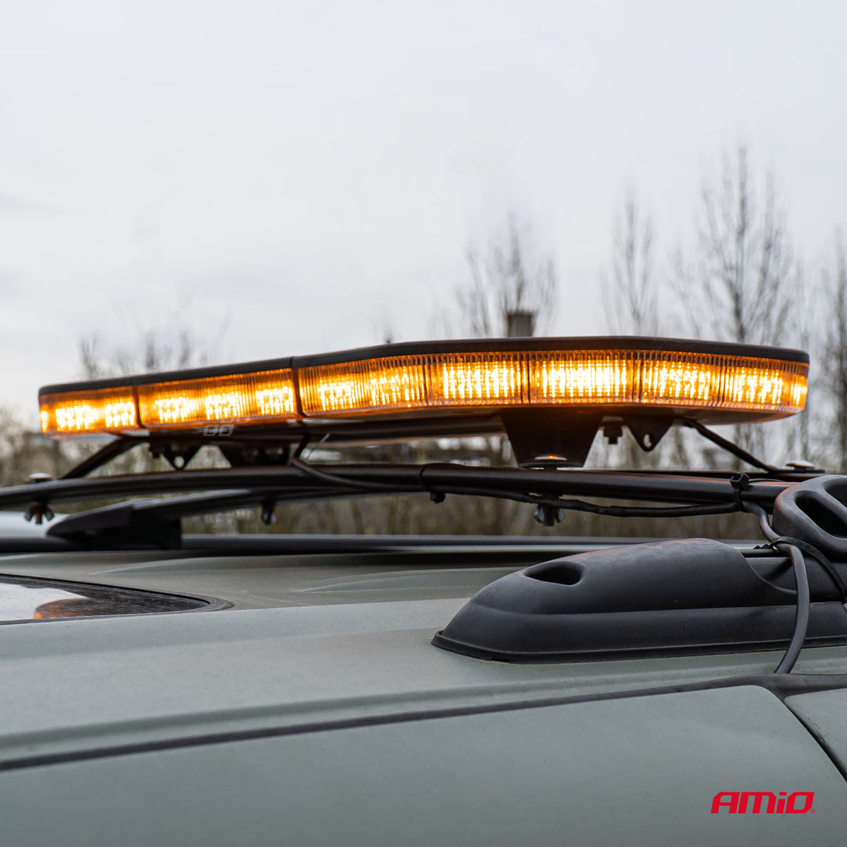 LED-varoitusvalopaneeli 51 toimintoa 137 cm hyväksyntä R65 R10 12-24 V
