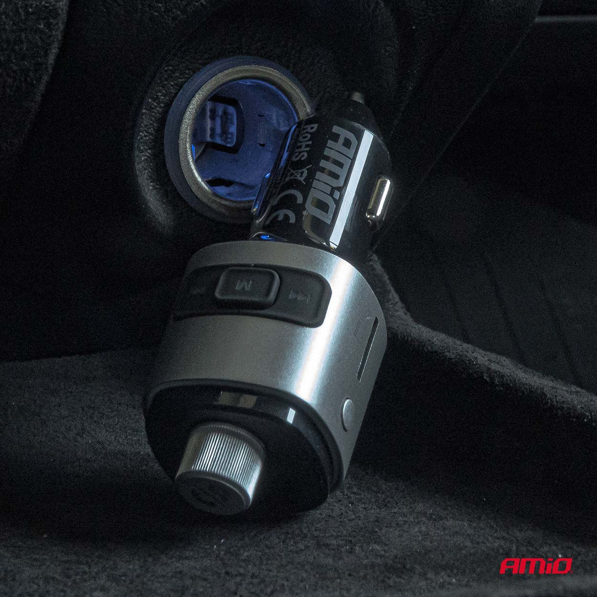 FM-lähetin 2×USB-A microSD 12 V 24 V