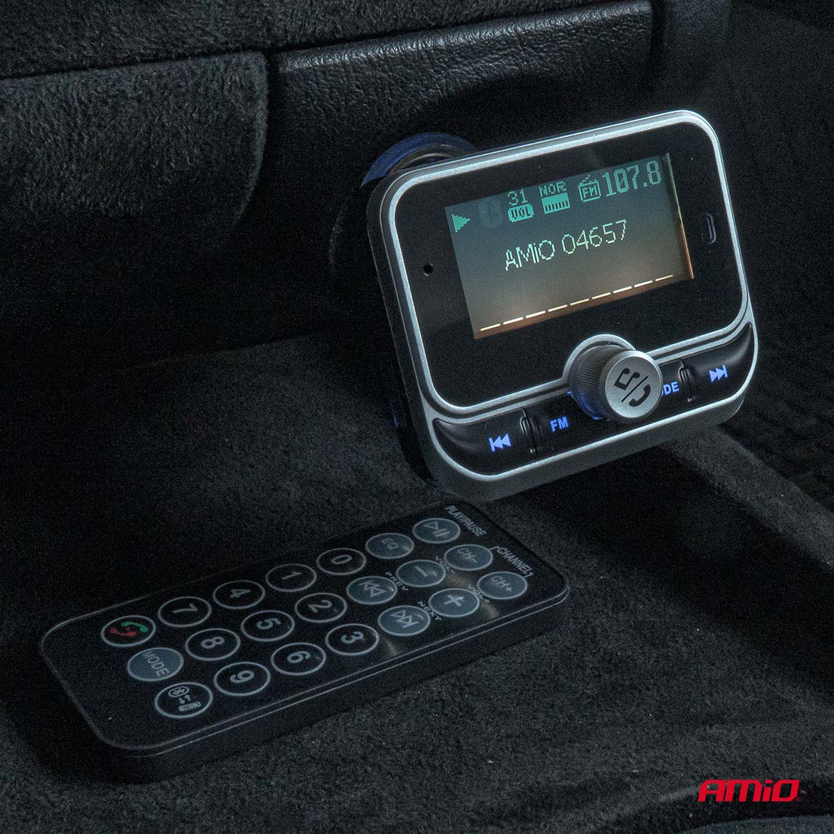 FM-lähetin 2×USB-A 12 V 24 V