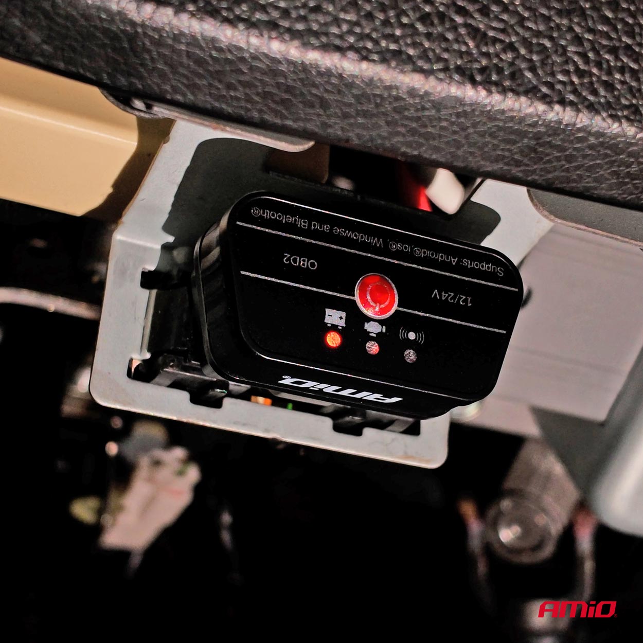 OBD2-diagnoosilaite AMIO-04731