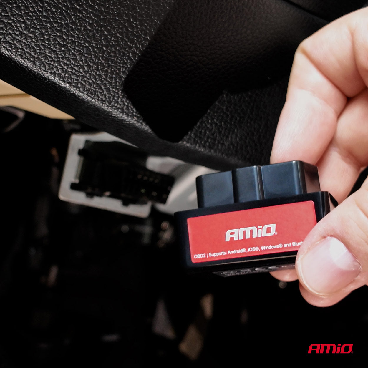 OBD2-diagnoosilaite AMIO-04732