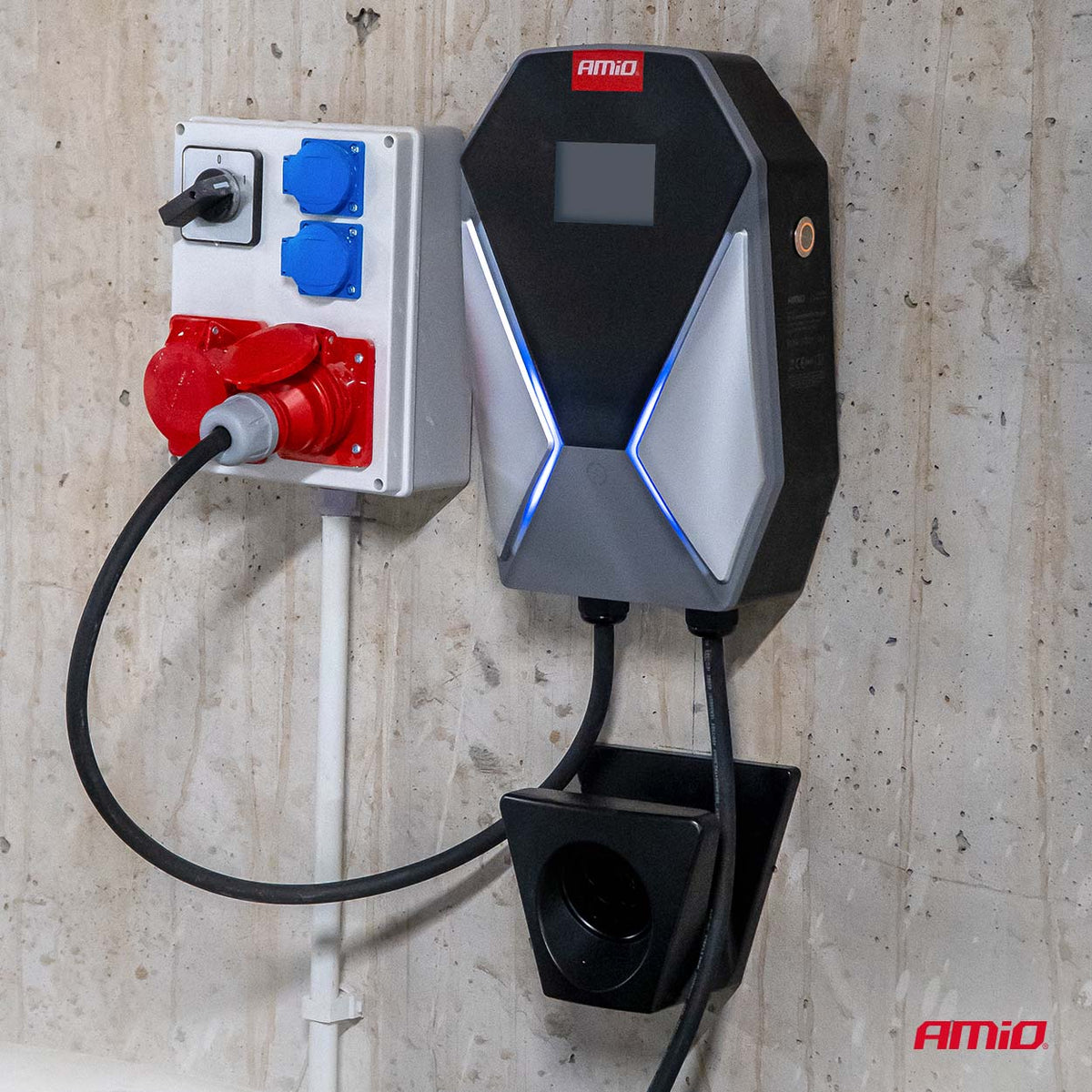 Kolmivaiheinen seinalla latausasema sähköautoille 22kW 32A 400V AMIO-04843